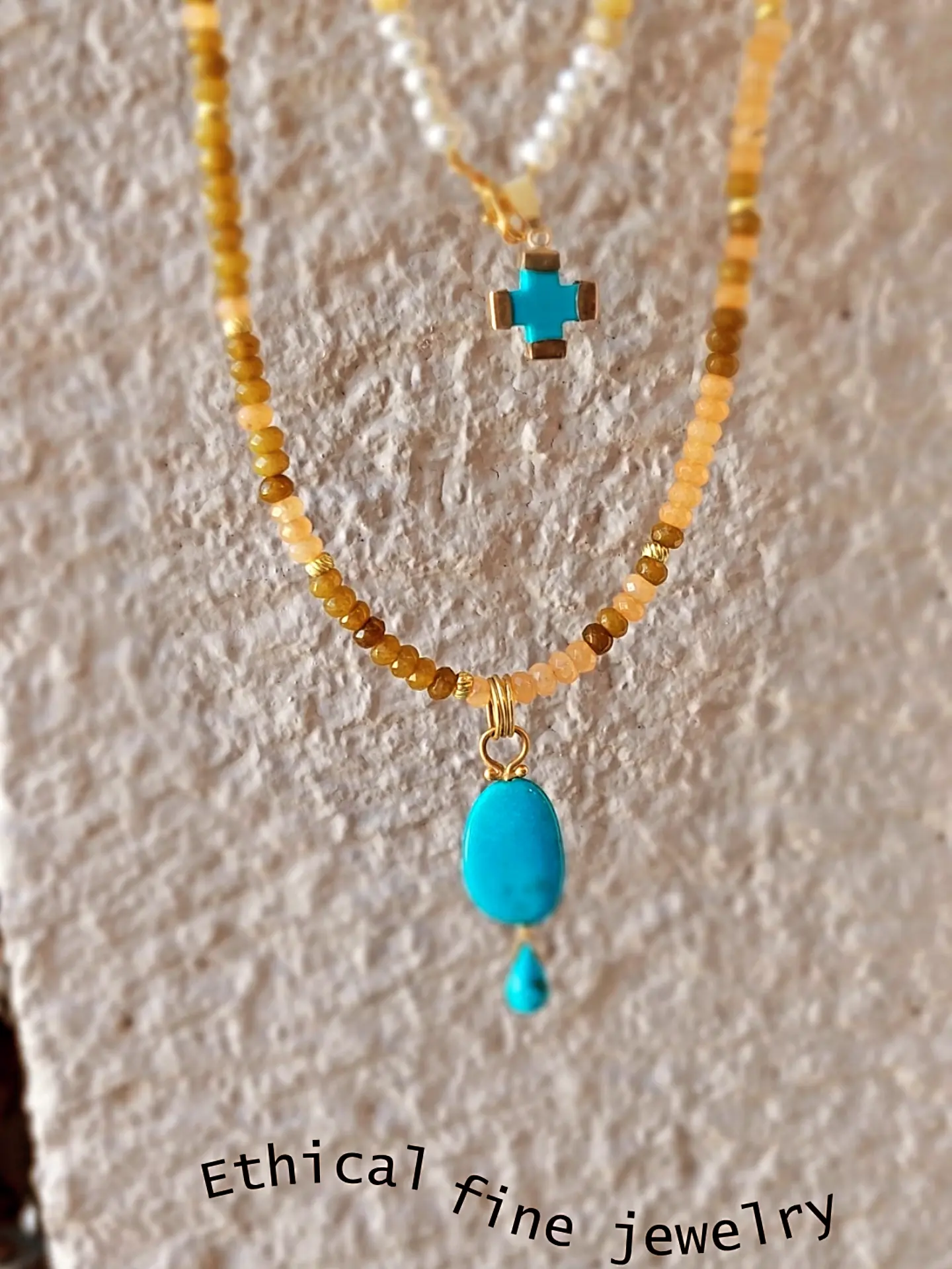 Κομμάτι της συλλογής iridasboutique